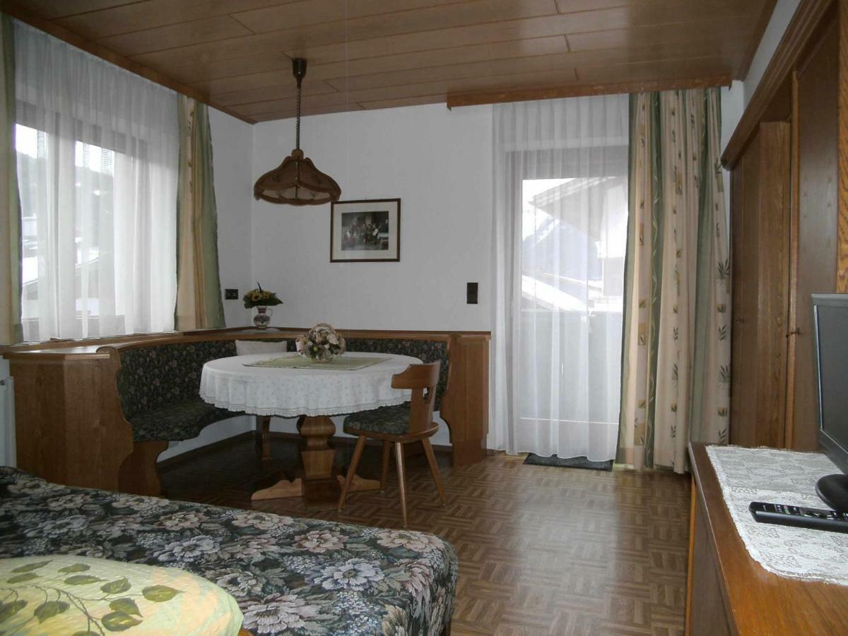 Apartments Jäger Trins Exteriör bild